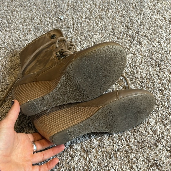 Blowfish heeled lace up booties - Picture 4 of 5